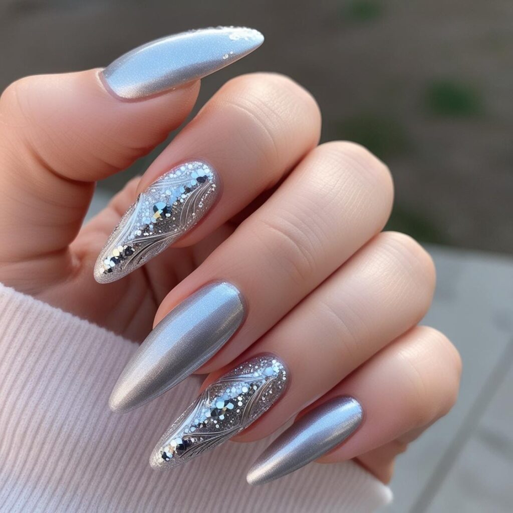 Glittered Nails in Silver 23